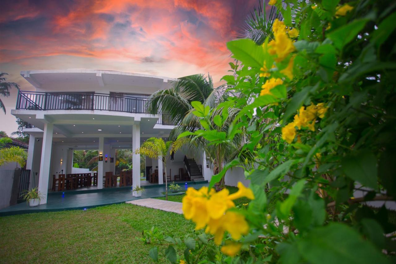 Lena Resort Берувала Екстер'єр фото